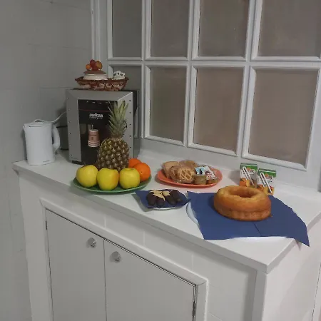 Wendy House 4*