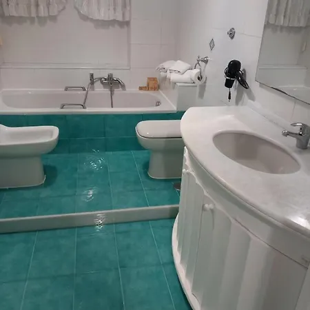 Bed & Breakfast Wendy House Bari