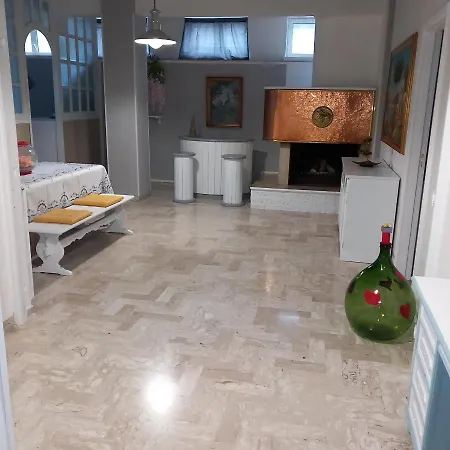 Bed & Breakfast Wendy House