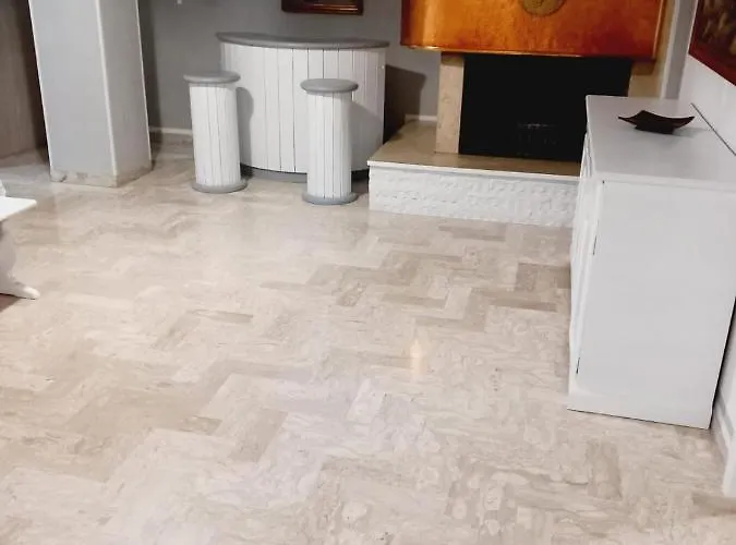 ベッド・アンド・ブレックファスト Wendy House 4*